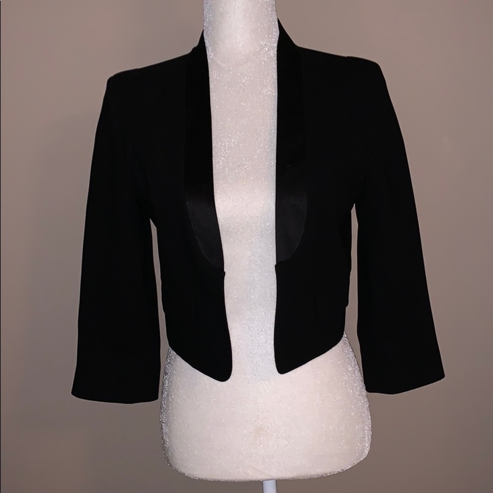 Top Shop black cropped blazer
